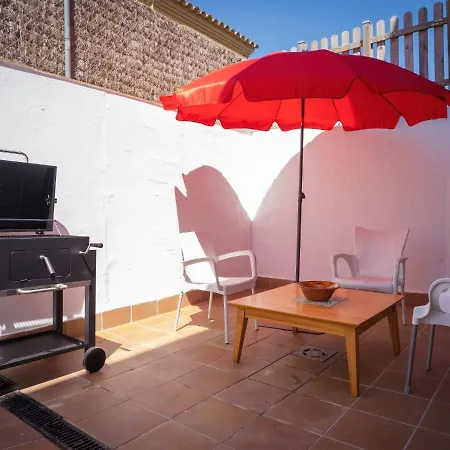 Apartamento Con Piscina Portatil Y Jardin Privado